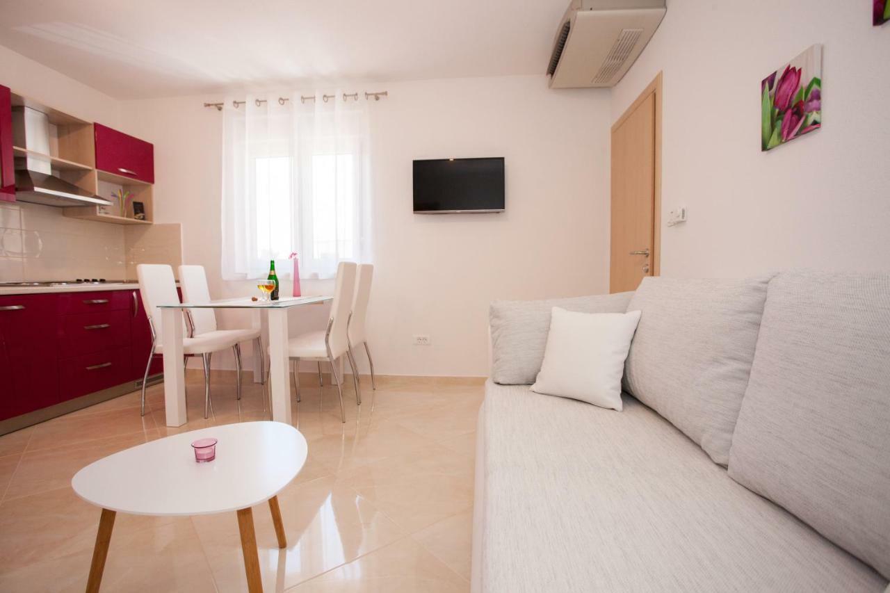 Apartments Mia Baska Voda Exterior photo