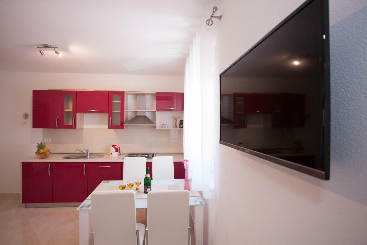Apartments Mia Baska Voda Exterior photo